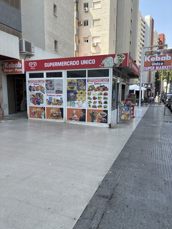 Kebab pizza burger unico