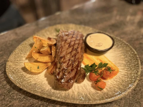 Long Horn Flamenca Beach Restaurant