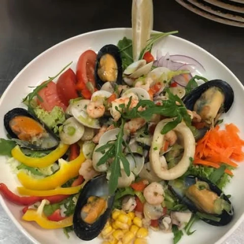 Mateos Italian Restaurant