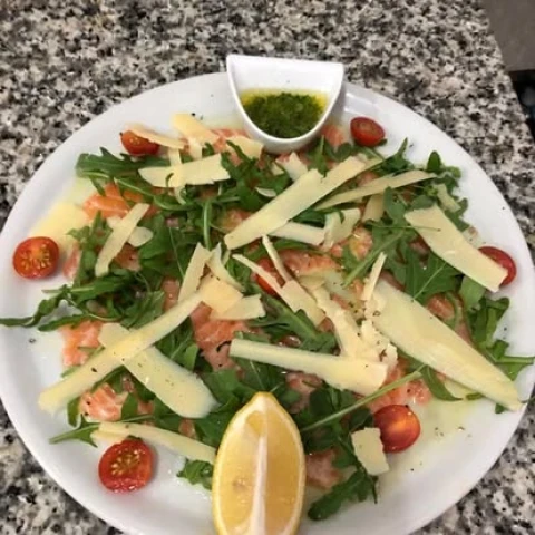 Mateos Italian Restaurant